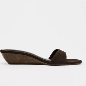NWT Zara suede wedge sandal